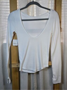 We The Free White Scoop-Neck robbed Long Sleeve Top